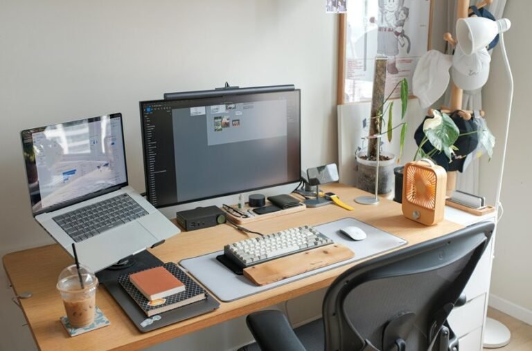 desk space optimization