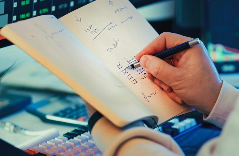 windows task manager monitoring